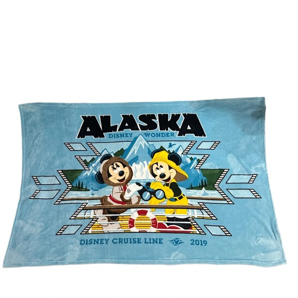 Disney Cruise Line Wonder Alaska Throw Blanket Mickey Mouse Souvenir 2019‎ - Picture 1 of 4